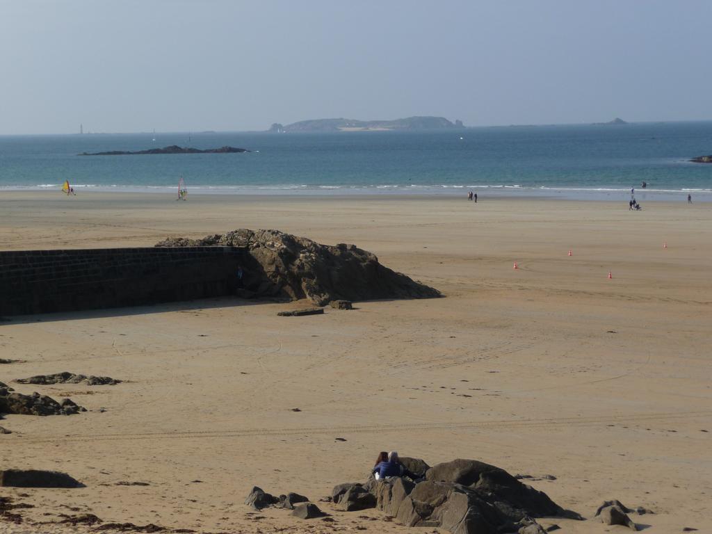 Appartement Plage Saint-Malo Ruang foto
